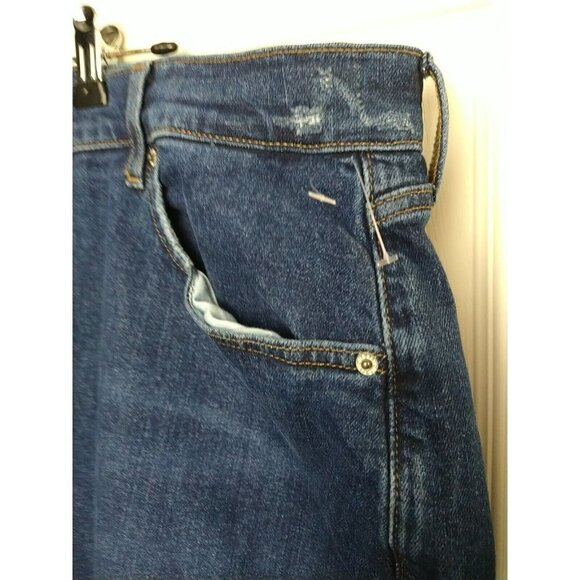 $ OLD Navy Extra High Rise Curvy Secret Slim Pocket  medium wash Jeans. Size 26 - Picture 3 of 13